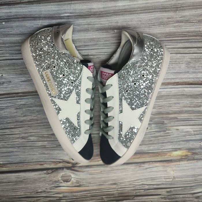 GOLDEN GOOSE DELUXE BRAND Couple Shoes GGS00003